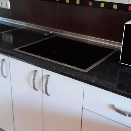Bravo 24 Apartament *